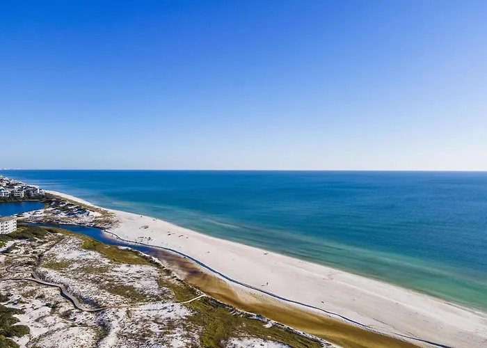 Rhema Luxury Beach Haus 2Br 2B Resortpool With Optional 6-Seater Golfcart & 4Bikes